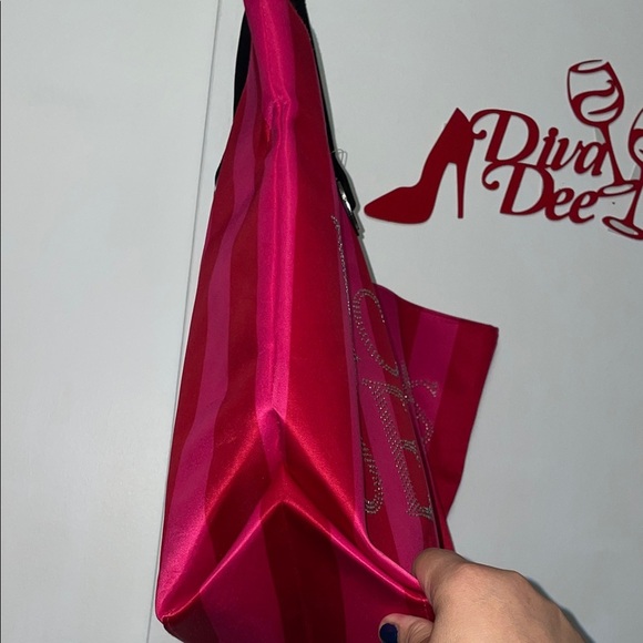 Victoria's Secret Fuchsia Striped Tote - Picture 4 of 8